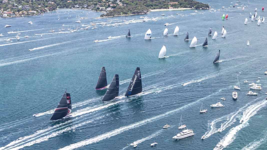 La 76e Rolex Sydney Hobart a débuté le "Boxing Day" : La classique australienne d'endurance est de retour