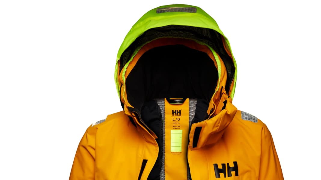 Bekleidung: Ins Ölzeug statt ins Meer: Offshore-Kombi von Helly Hansen aus recyceltem Plastikmüll