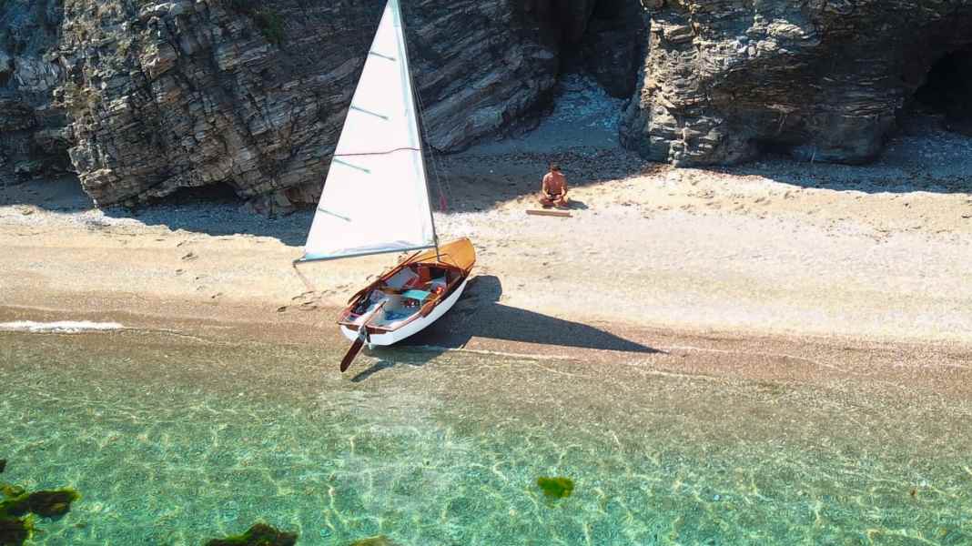 Cruise report: With the dinghy to Troy - and beyond