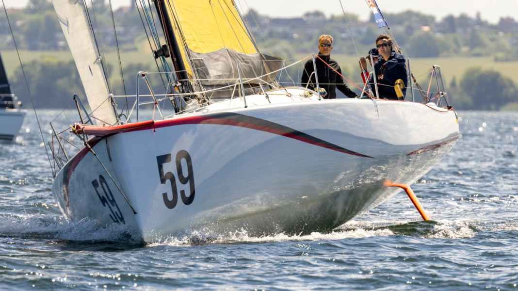 MidsummerSail 2022: zwischen Sommertörn und Seeregatta: 900 Seemeilen von Wismar nach Töre: "Red" auf Rekordkurs