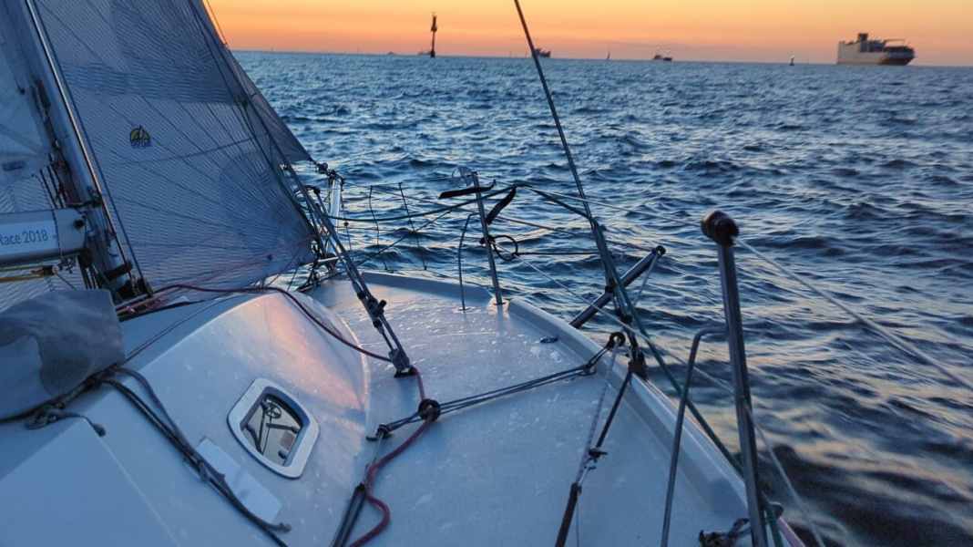 Mini-Transat-Qualifikation: Peter Sorowka gestartet: Ein Mann, ein Boot, 1.000 Seemeilen
