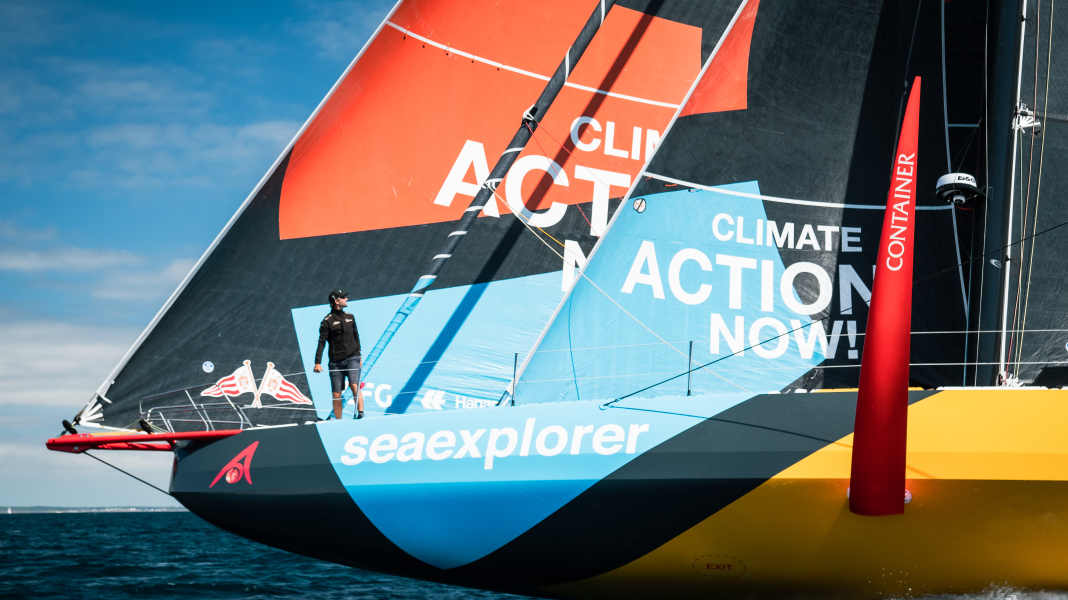Besuch in der Hafencity: Boris Herrmann kommt mit „Malizia“ nach Hamburg