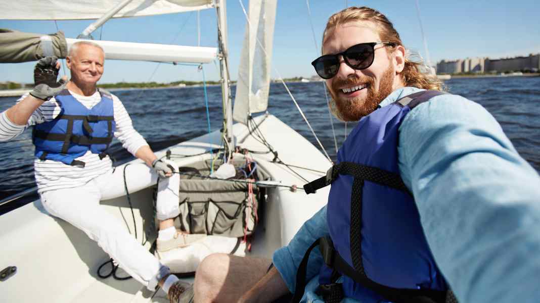 Trasforma il tuo hobby in una professione: diventa istruttore di vela DSV!