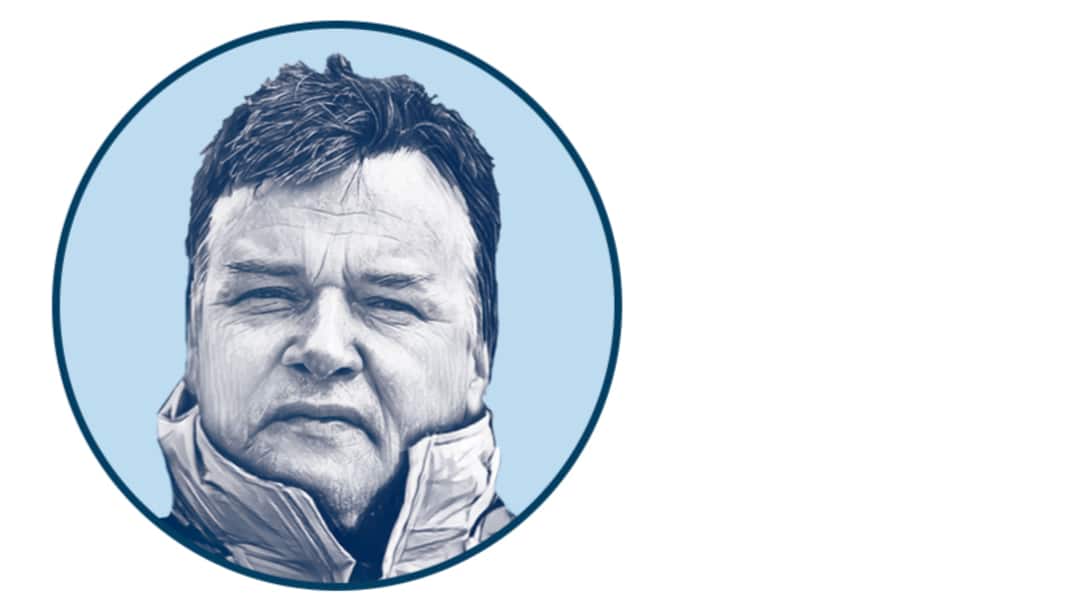 Opinion: The round and the triangular or the ball and Boris