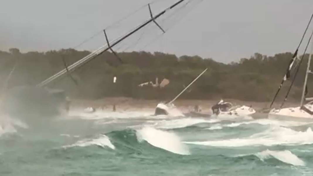 Isole Baleari: Una tempesta estrema lascia numerosi yacht bloccati