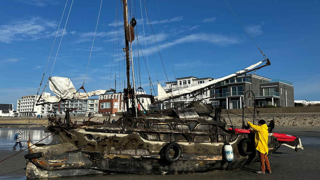 Law: When may a yacht be prevented from setting sail?