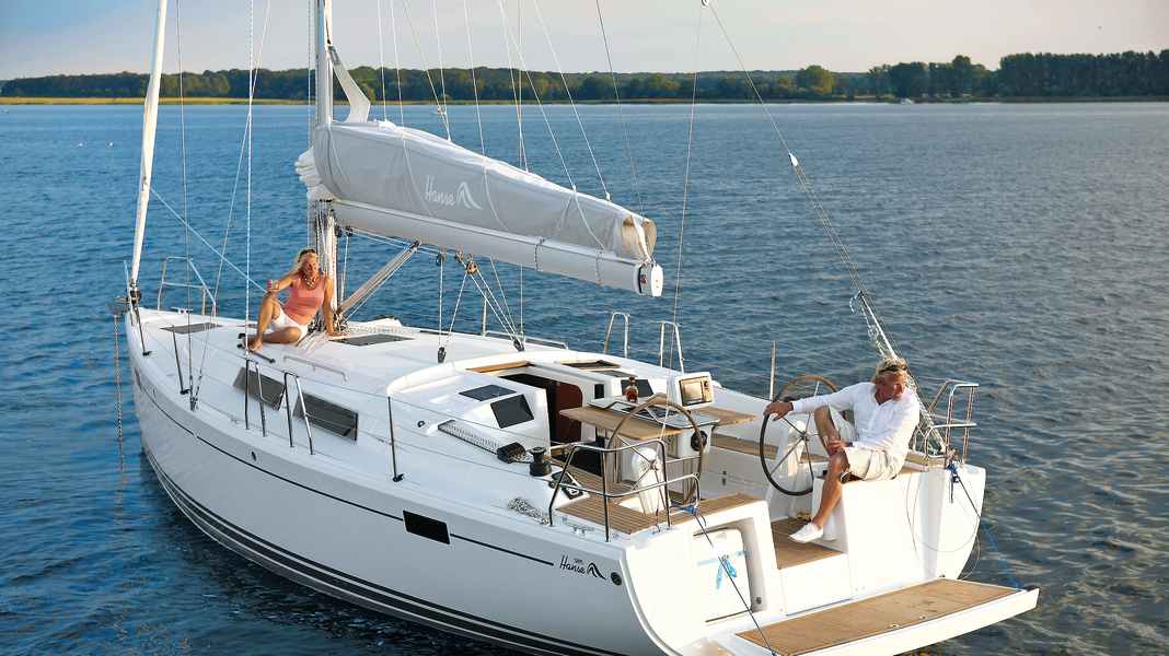 Glossary: How to avoid unwelcome sailors with AIS and the like - or not