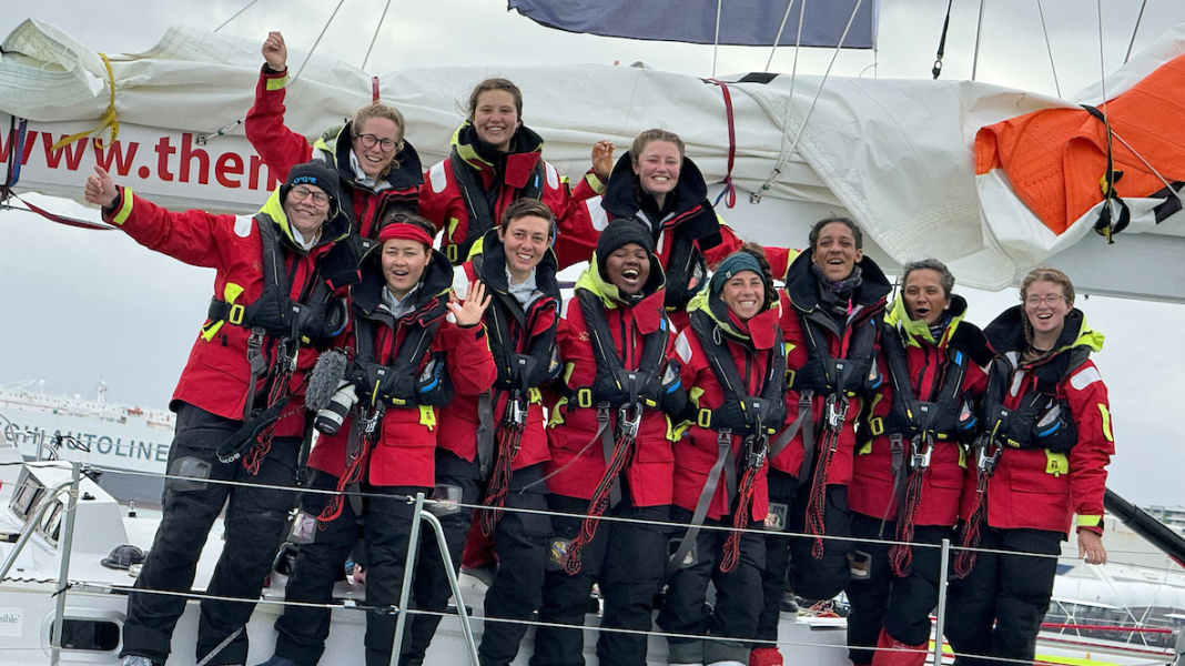Ocean Globe Race: Women's crew on "Maiden" wins the race around the world