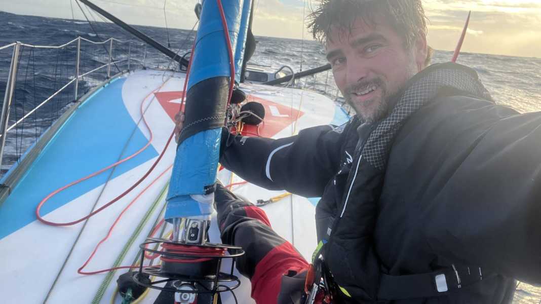 Route du Rhum: Boris Herrmann um Haaresbreite am Mastbruch vorbei!