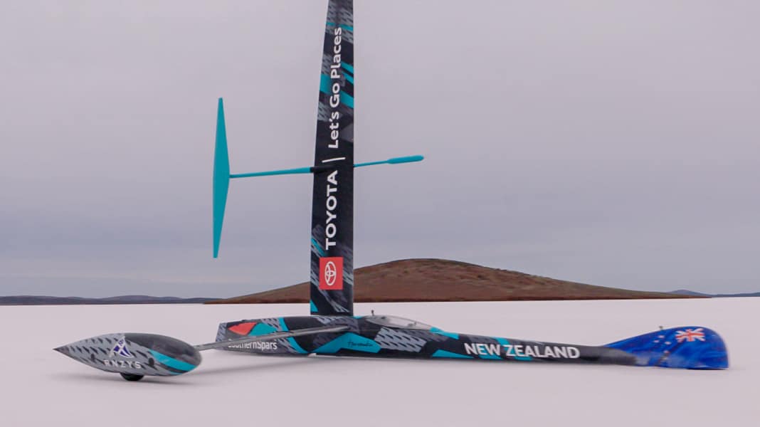 Progetto Landspeed: il team neozelandese insegue il record del mondo
