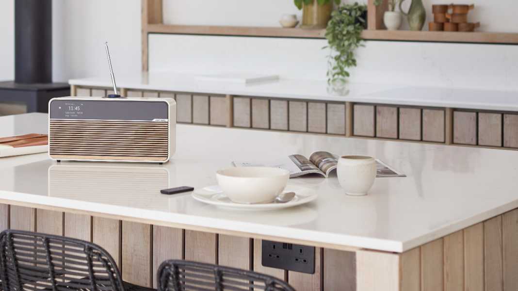 7th advent calendar door: Smart music system from TAD Audiovertrieb