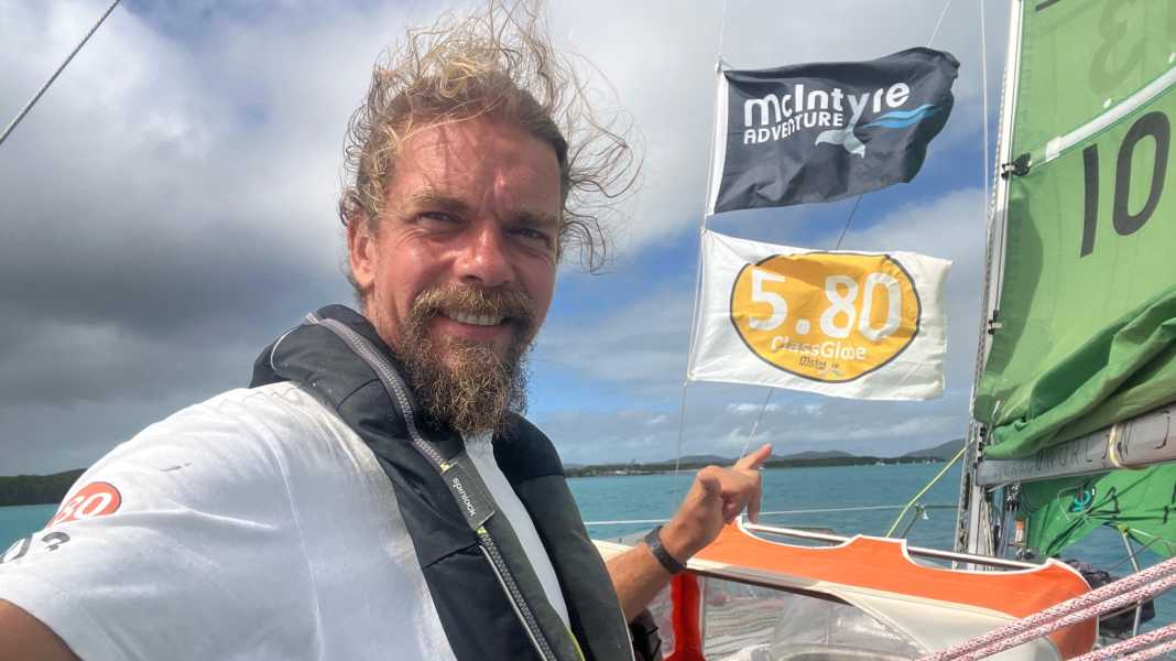 Mini Globe Race: Christian Sauer torna all'attacco nonostante gli infortuni