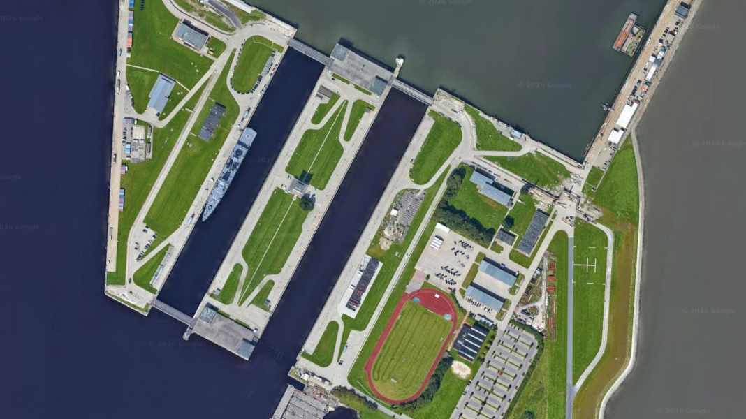 Mare del Nord: Wilhelmshaven - Camera est della chiusa marittima difettosa