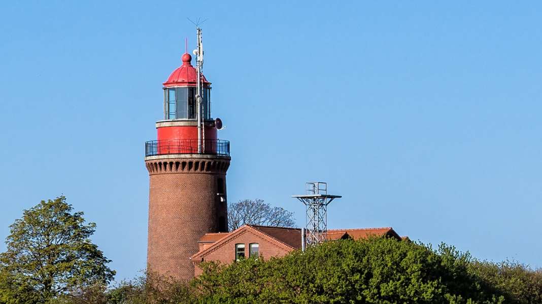 Mer Baltique : phare de Buk - réparation terminée après cinq mois