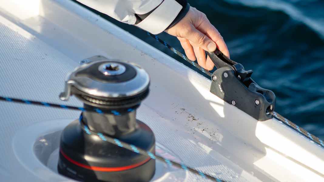 Seamanship: Setting and recovering the furling genoa correctly