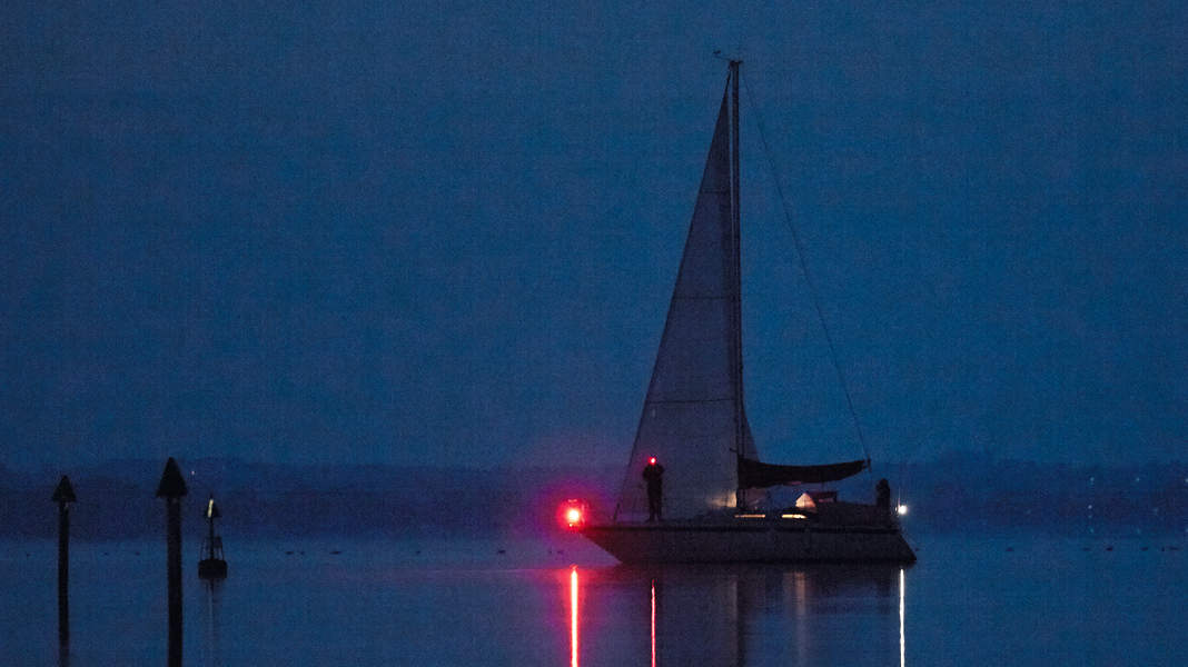 Conoscenza della vela: 10 consigli per navigare in autunno
