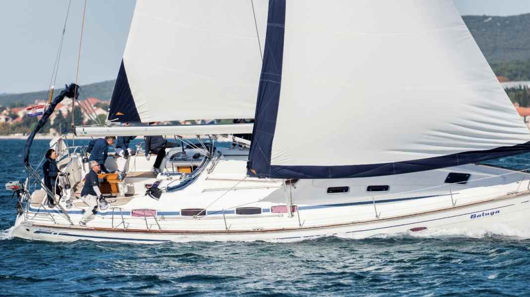 Insurance: Schomacker extends cover for charter crews