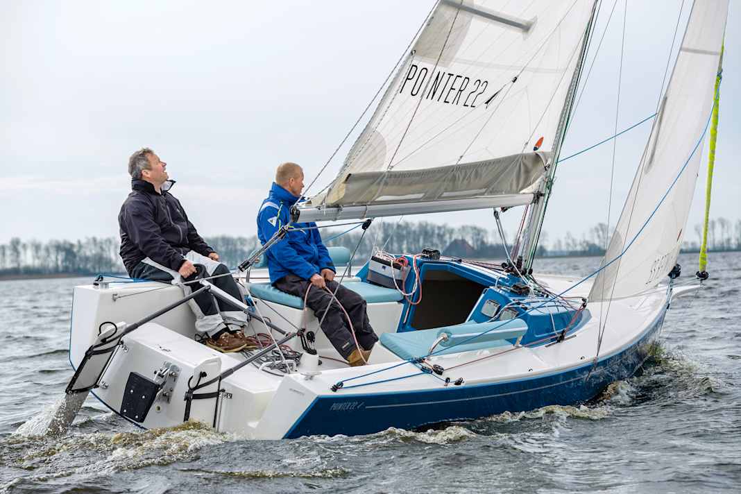 Pointer 22 : Bateau crossover tractable testé par YACHT | YACHT