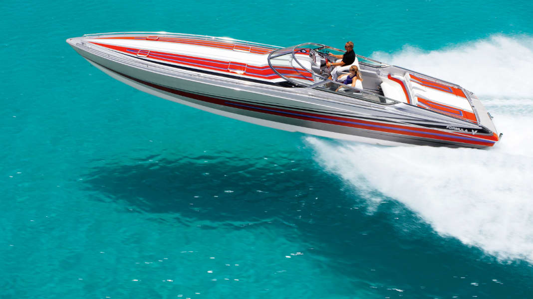 Thunderbird Formula 382 Fas3tech - Formula 382 Fas3tech with up to 1450 hp