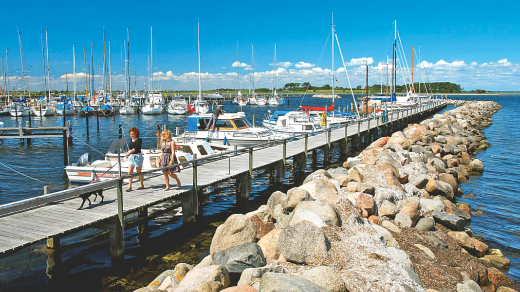 Danish South Sea: turning away from the vending machine