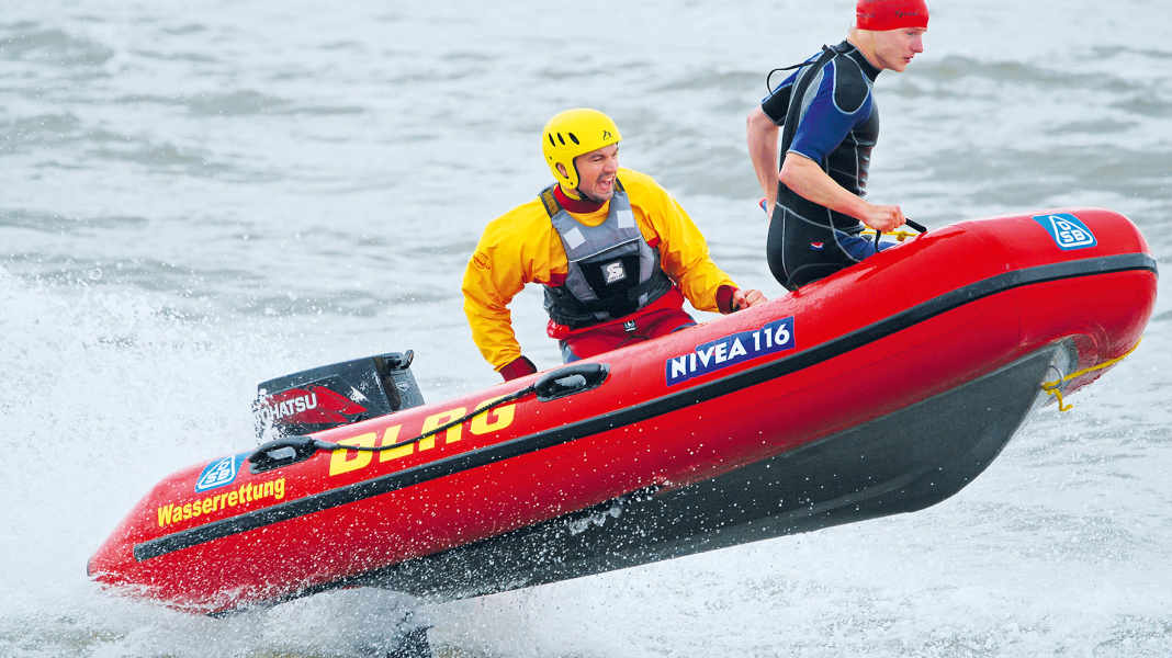 The fastest inflatable boat rescuers