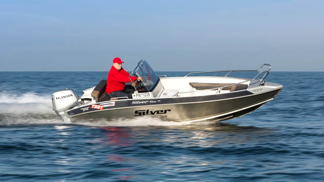 Silver Fox Avant 485