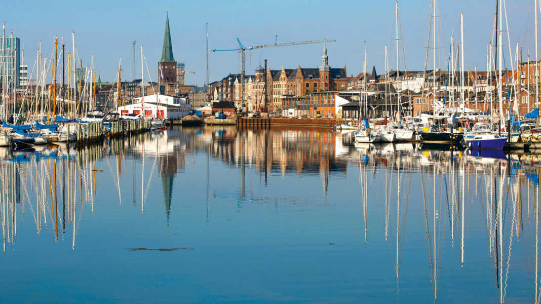 Trip planning: Baltic Sea - Distance tables and harbours