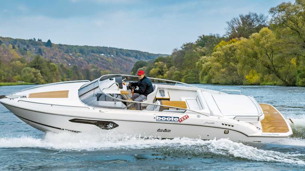Test: Airon Marine AMX 28 - smartly made