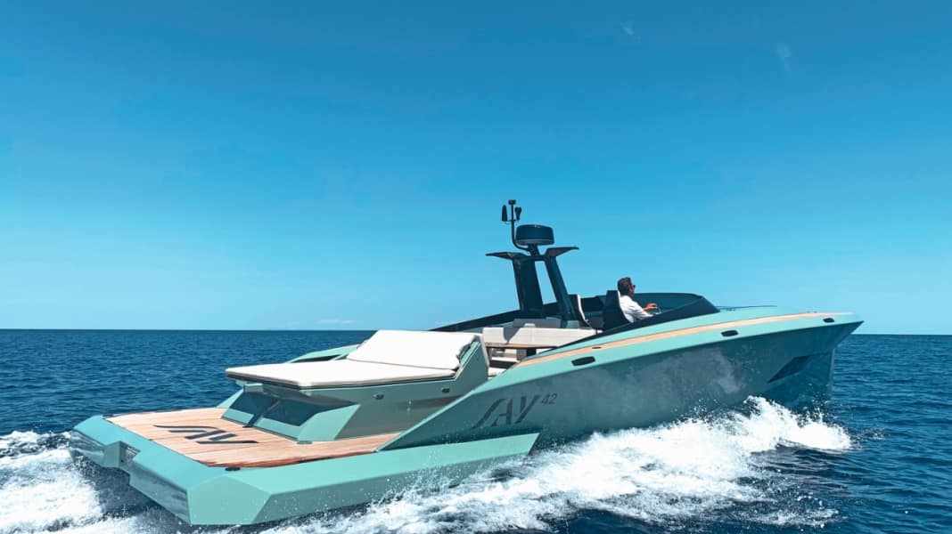 BootsCheck: Weekender aus Carbon - Say 42