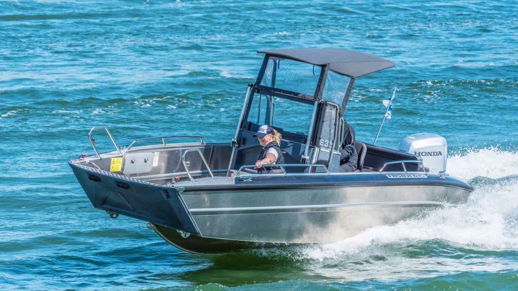 Novelty: Faster 635 CC - workhorse