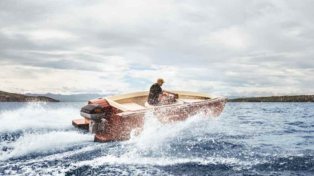 E-power like 80 hp: Torqeedo Deep Blue