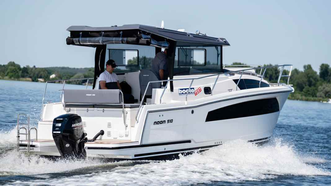 Test: Cabin boats - Neon 910