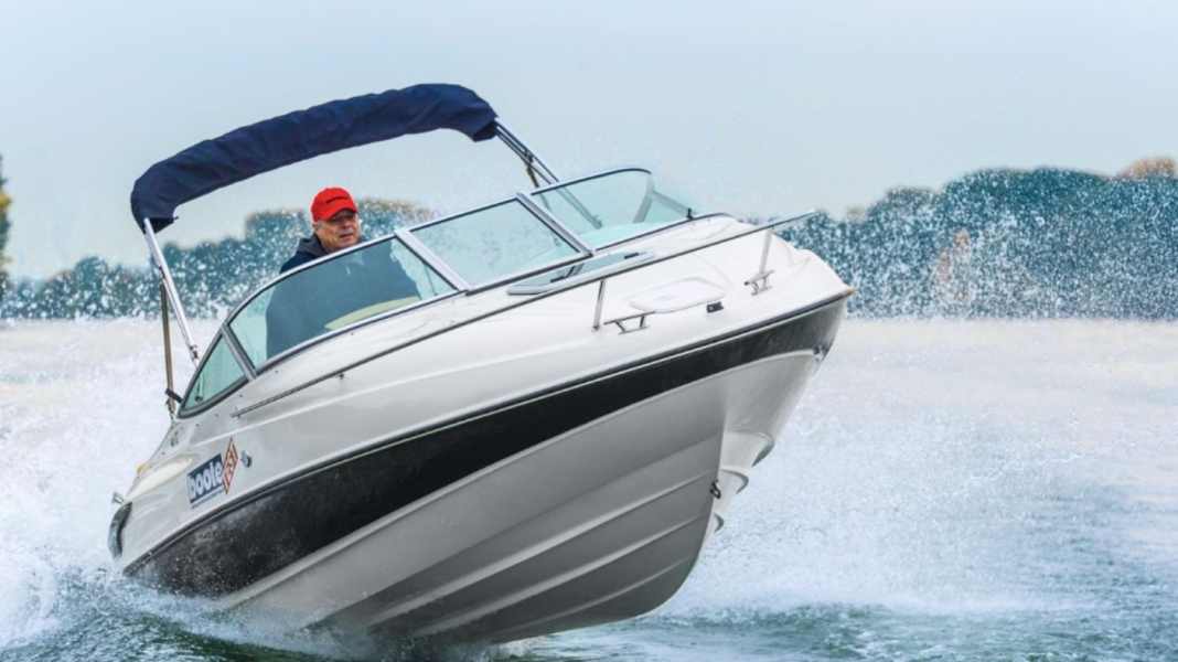 Test: Cuddy Cabin - Auster 680 CC