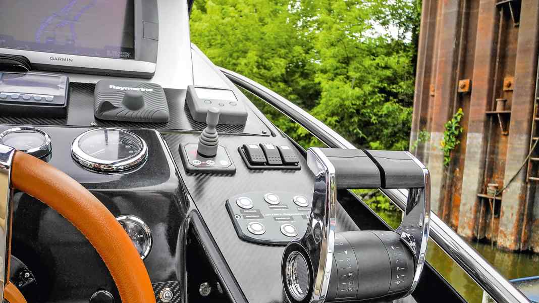 Accessories:Technology - Drive-by-wire