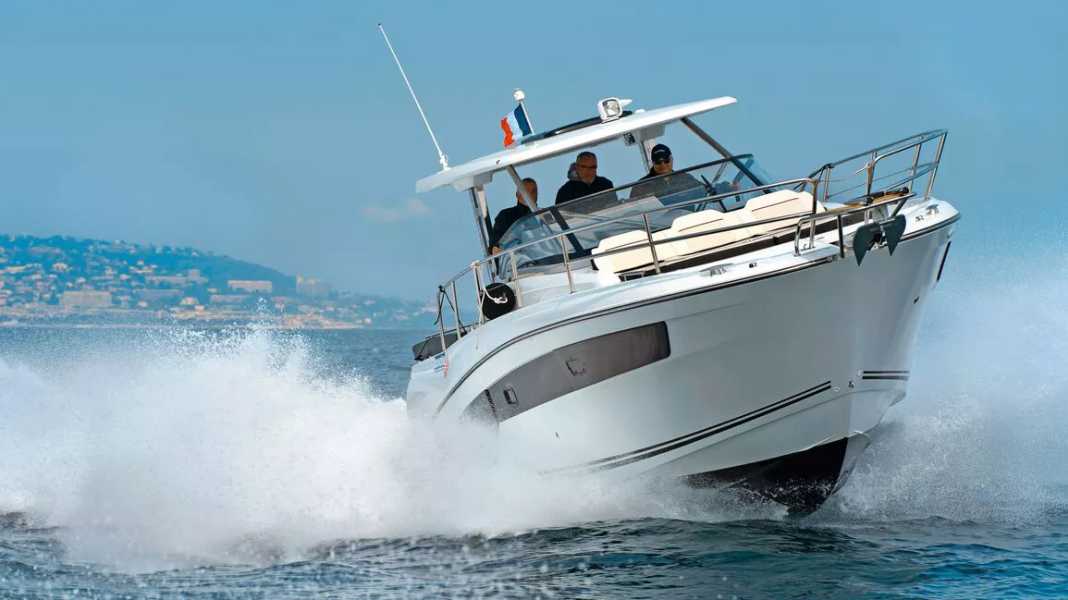 Test: Jeanneau Cap Camarat 10.5 WA Serie2