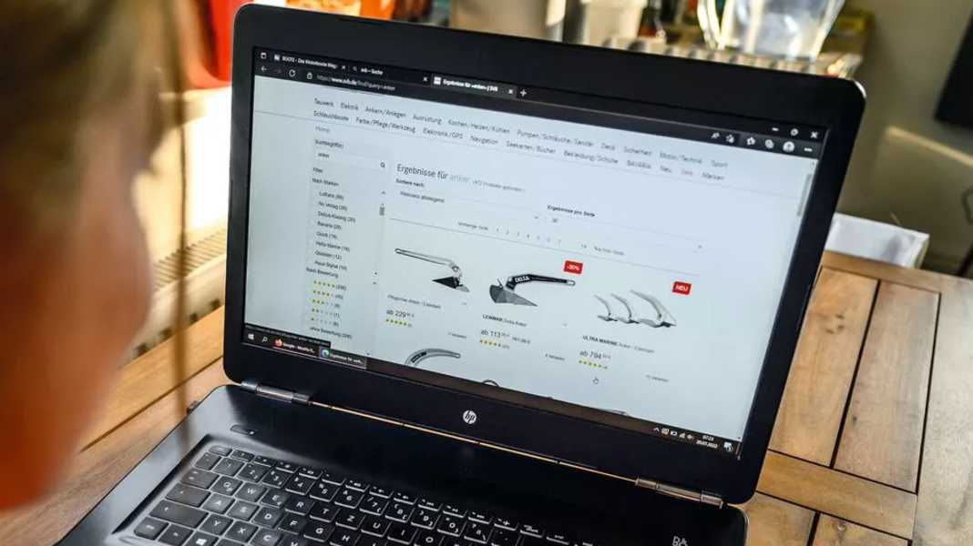 Buying accessories: online shops in comparison