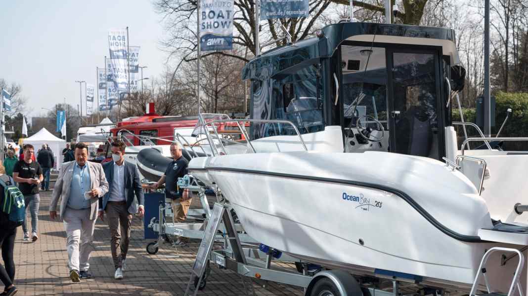 Messe: Family and Friends