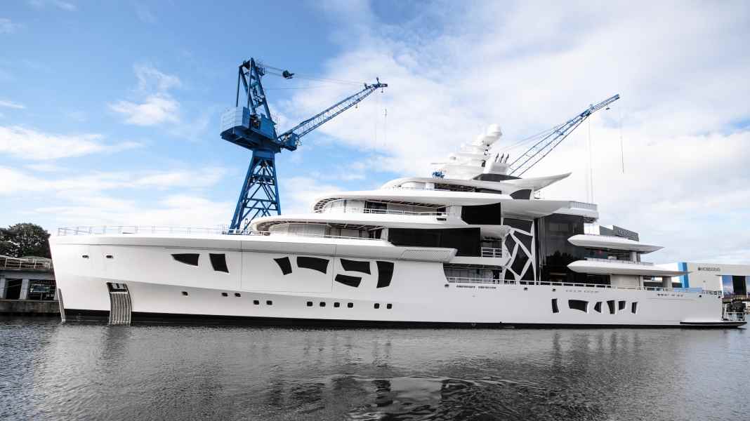 Nobiskrug shows "Artefact"