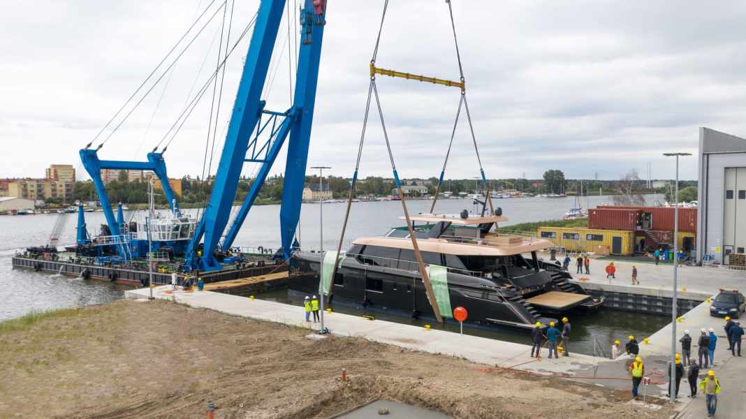 Sunreef launches 28 metre motor cat
