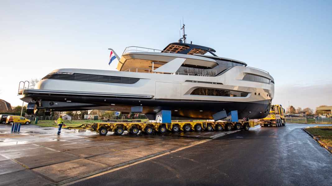 Erste X-Treme 105 im Wasser