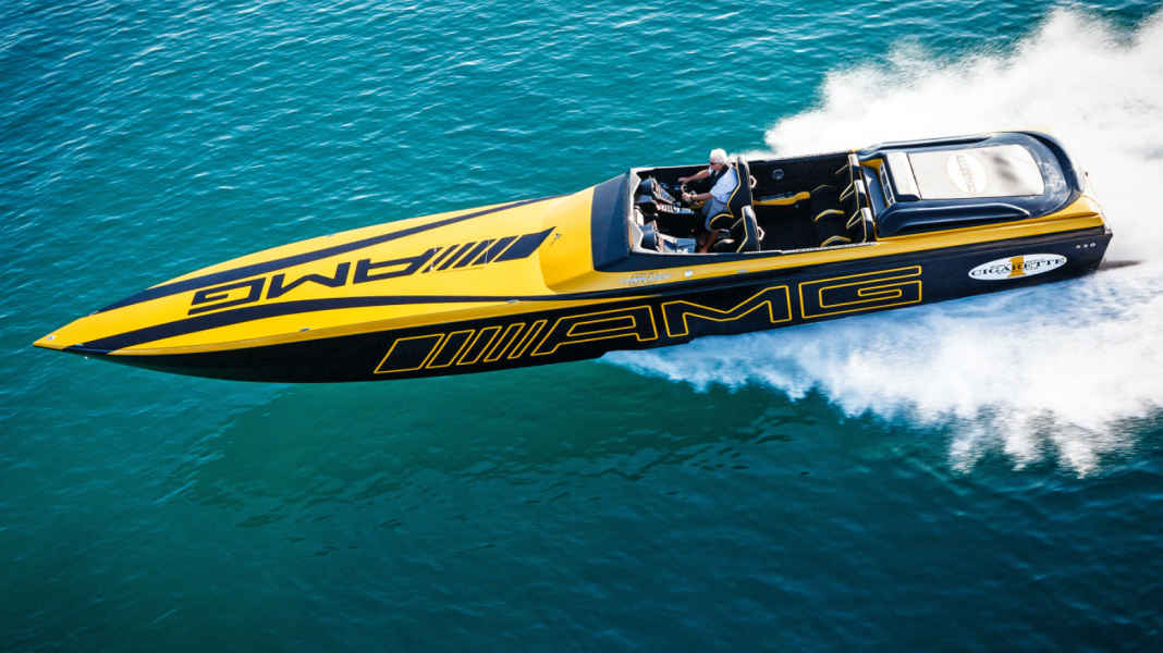 Premiere: Cigarette 50 Marauder GT S - Three thousand hp