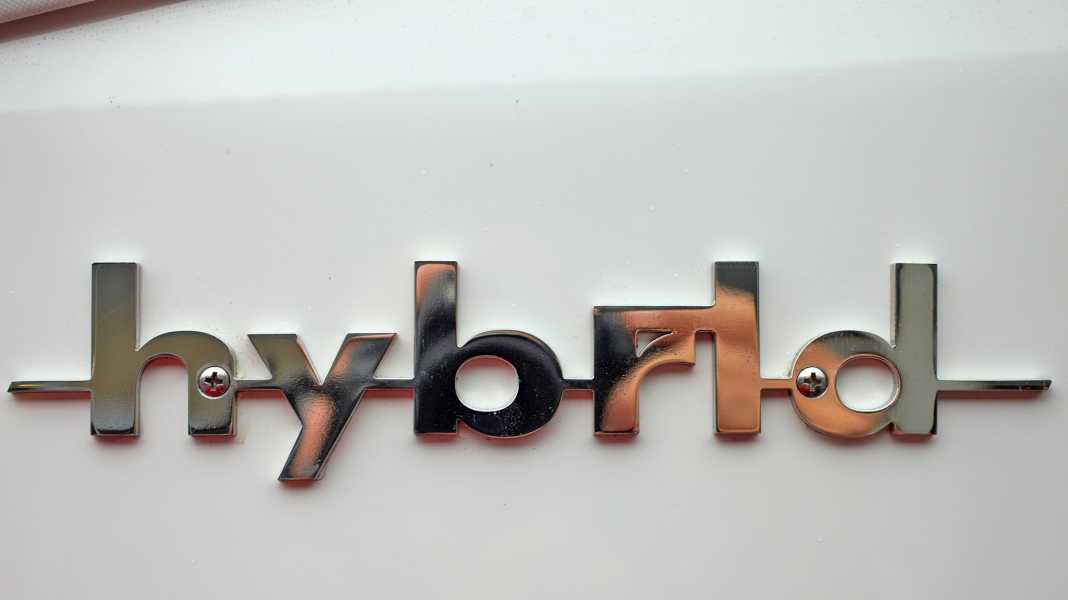 Displacer on green shaft