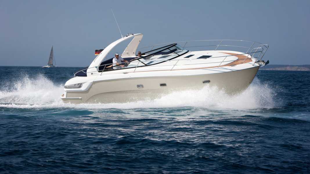 Bavaria Sport 38 High Line