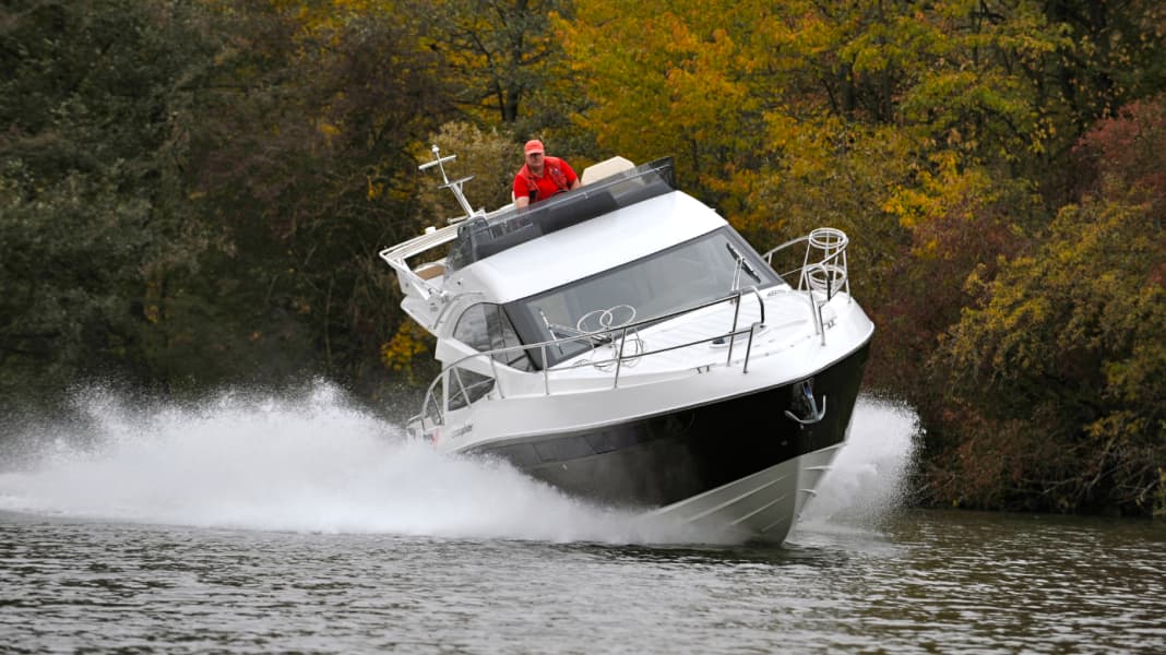 Galeon 340 Fly