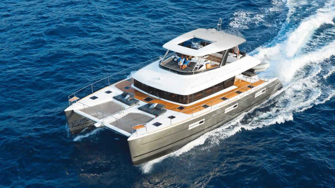 Novelty: Lagoon 630 MY - motor catamaran from France