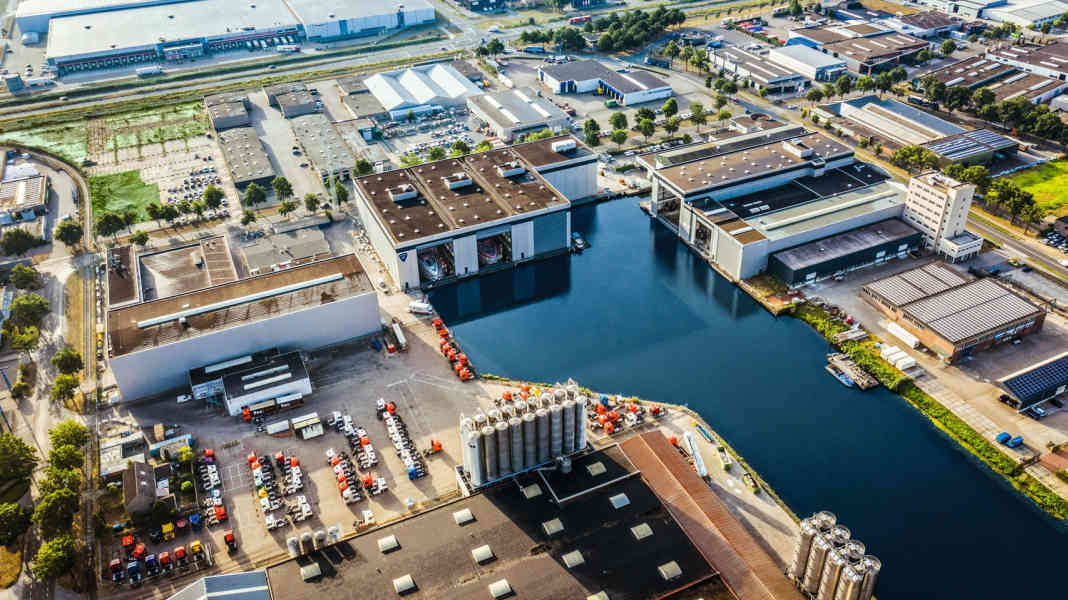 Werft-News: Heesen Yachts - Einfluss Russlands schwindet