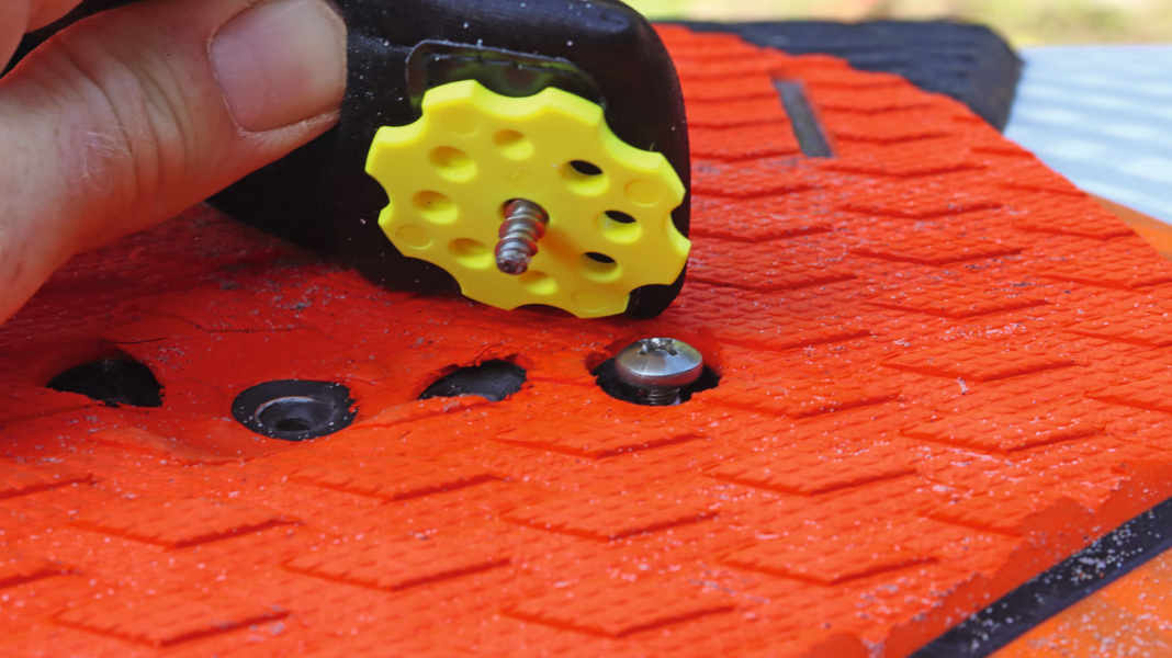 S4lt ATW - the anti-twist protection for foot straps in the test