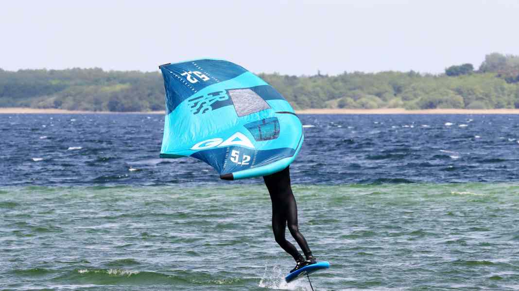 Inexpensive wingfoil all-rounder? The GA Cross Wing in the test