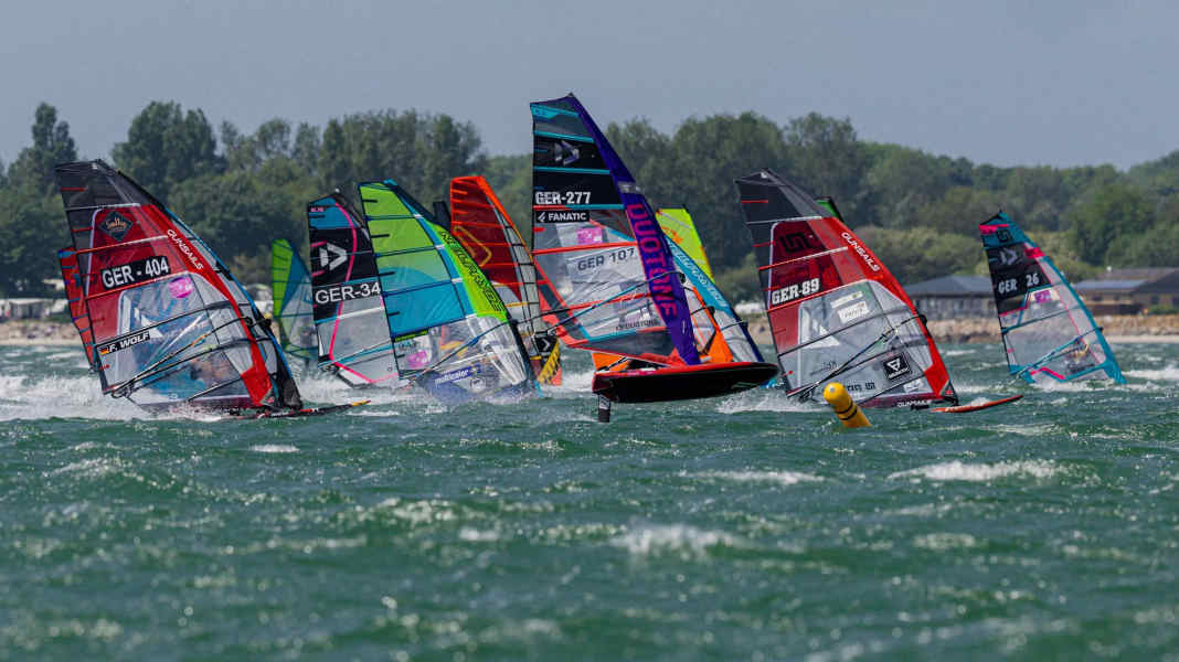 Racer of the Sea with record starting field at the surf festival