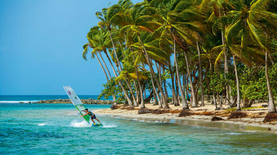 Kernige Wavespots in der Karibik: Guadeloupe